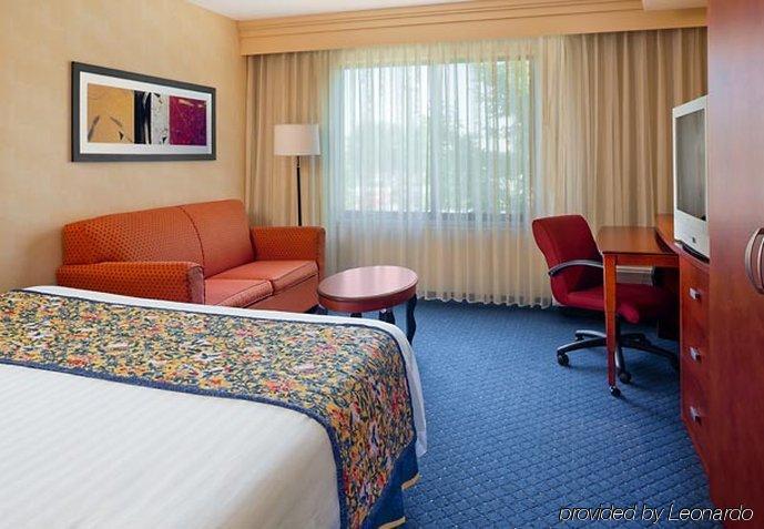 Готель Courtyard By Marriott Колумбія Номер фото